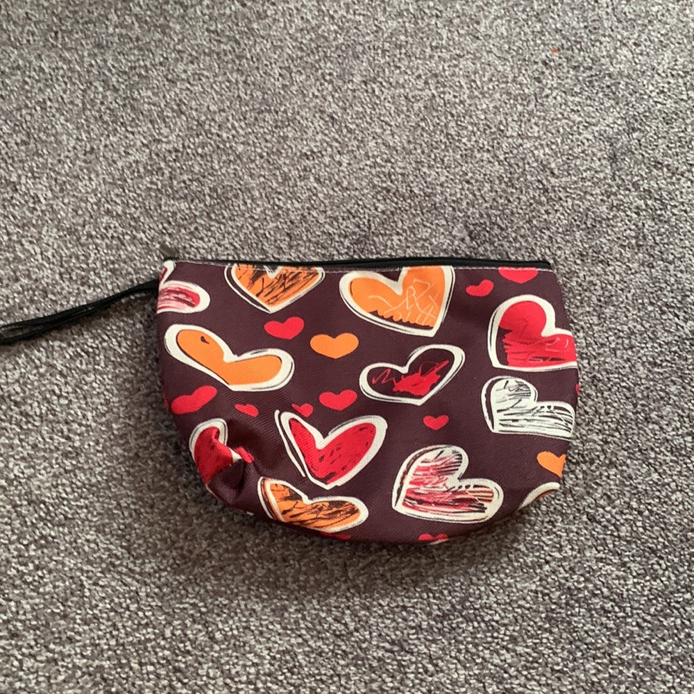Heart Patterned Cosmetic Bags Set - Picture 4 of 4